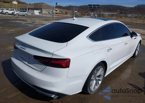 2020 Audi A5 Sportback Premium Plus 45 Tfsi Quattro S Tronic z USA, uszkodzony, nr VIN WAUCNCF57LA001645